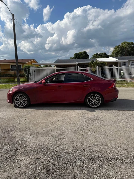 2014 Lexus IS 3rd Gen - Image 7 of 7
