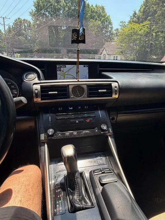2014 Lexus IS 3rd Gen - Image 14 of 17