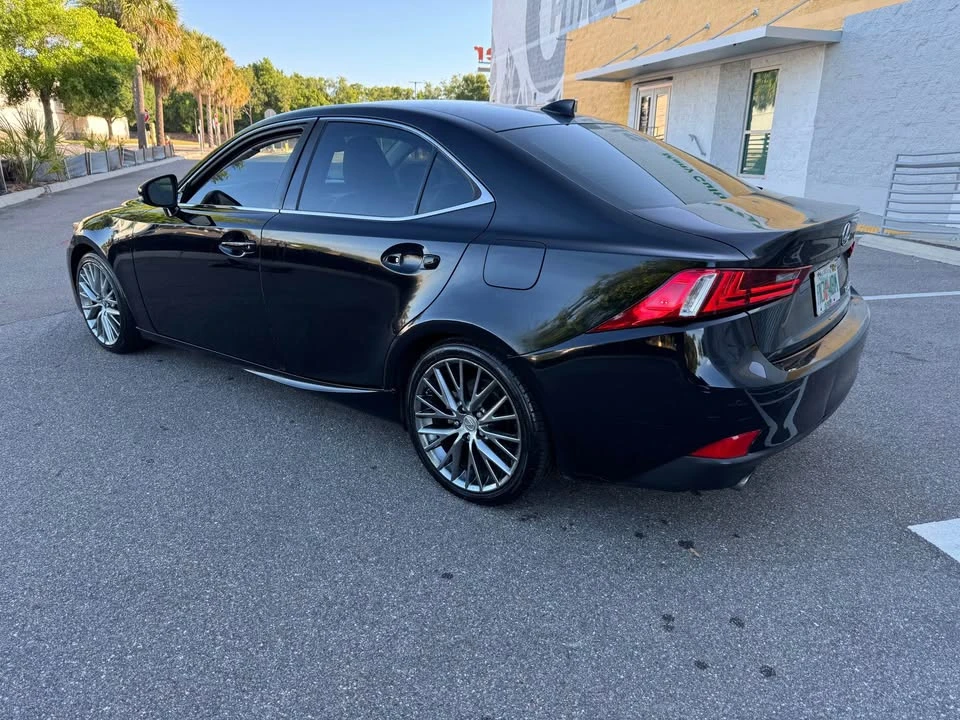 2014 Lexus IS 3rd Gen - Image 4 of 15