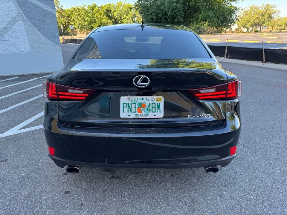 2014 Lexus IS 3rd Gen - Image 6 of 15