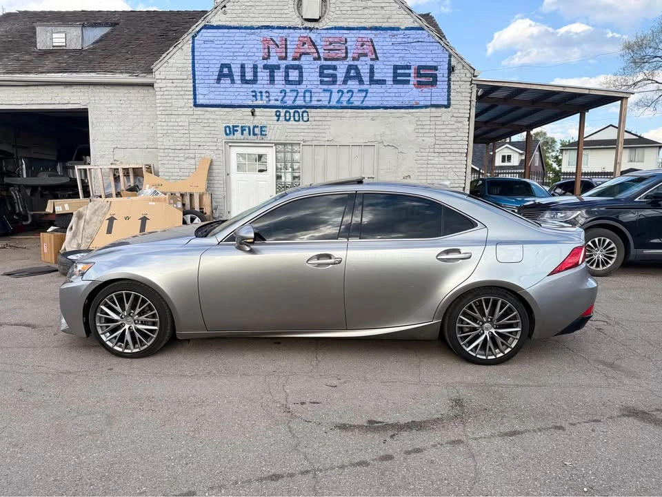 2014 Lexus IS 3rd Gen - Image 4 of 16
