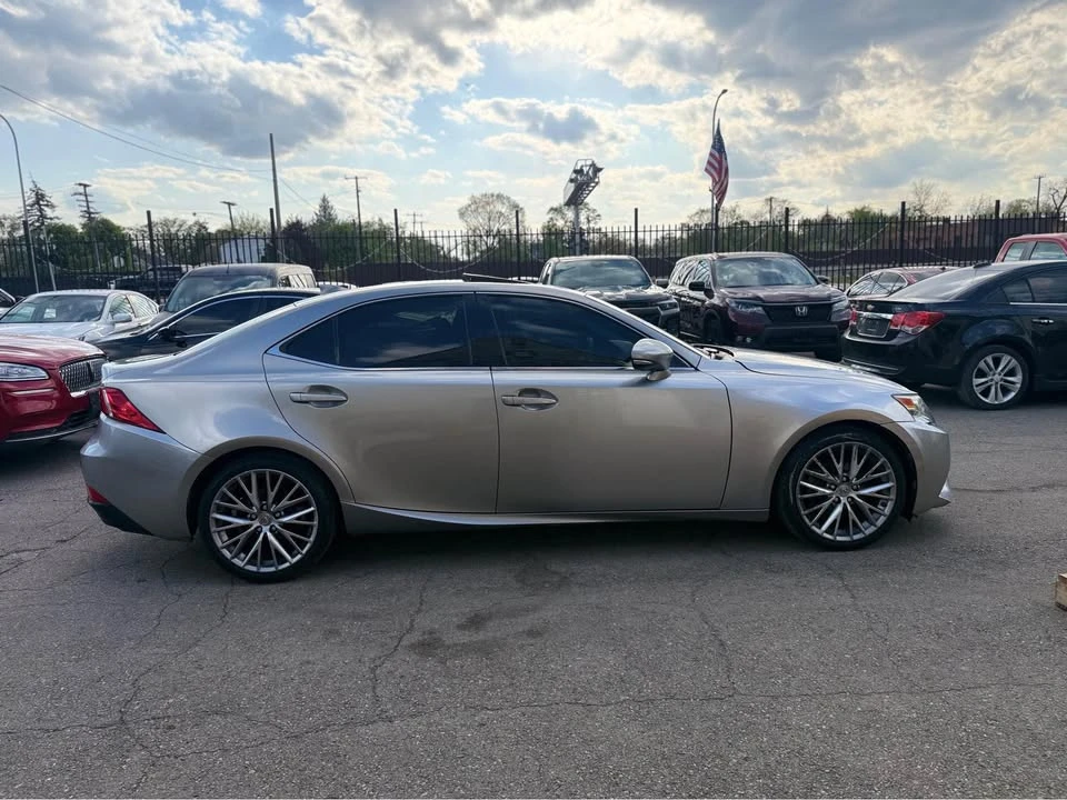 2014 Lexus IS 3rd Gen - Image 5 of 16