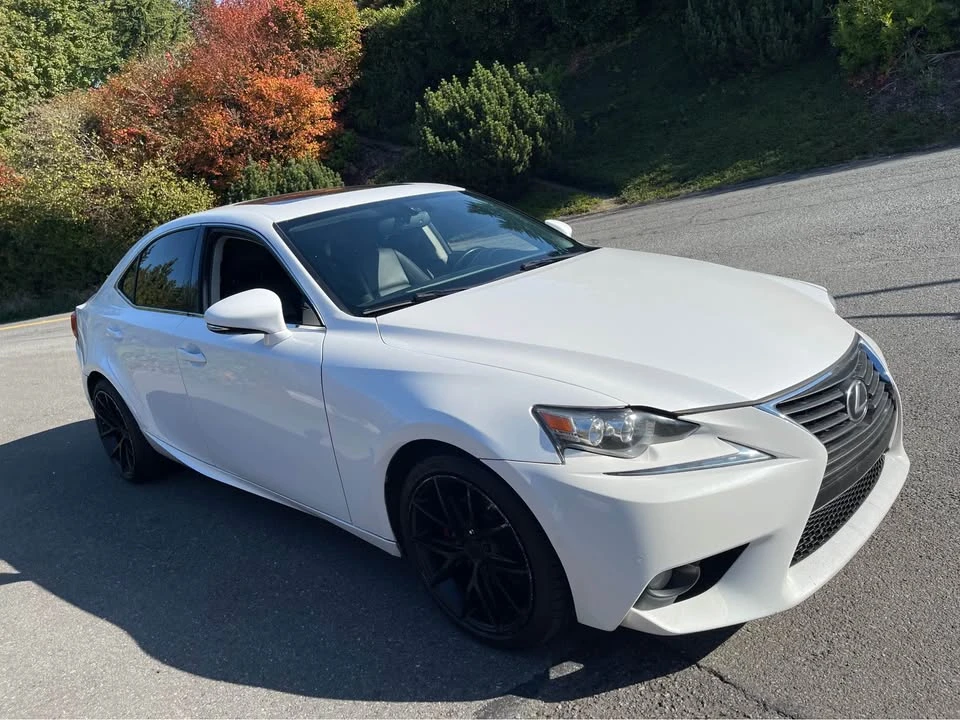 2014 Lexus IS 3rd Gen - Image 7 of 9