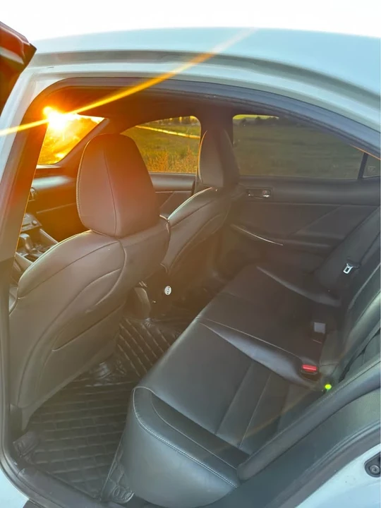 2014 Lexus IS 3rd Gen - Image 6 of 8