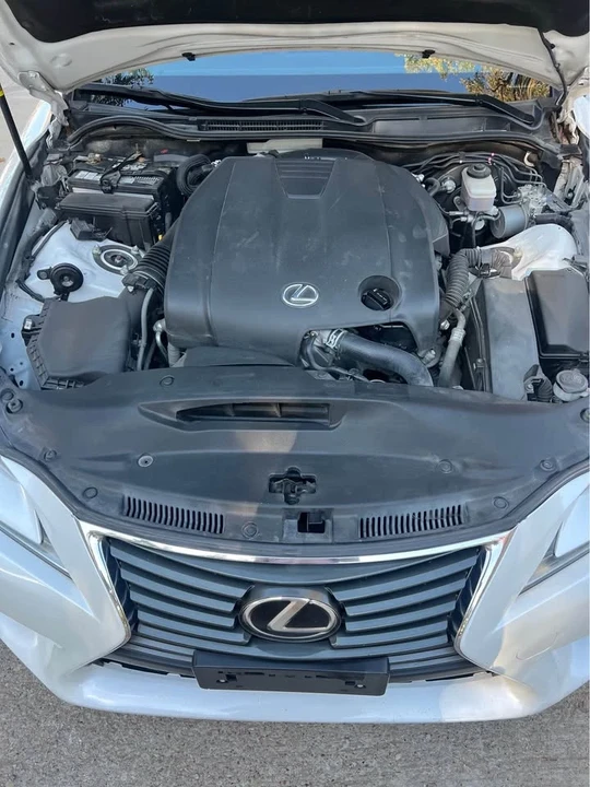 2014 Lexus IS 3rd Gen - Image 7 of 8