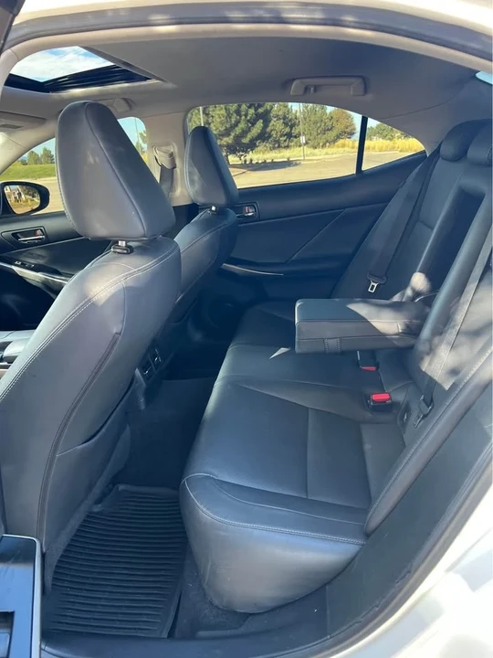 2014 Lexus IS 3rd Gen - Image 11 of 15