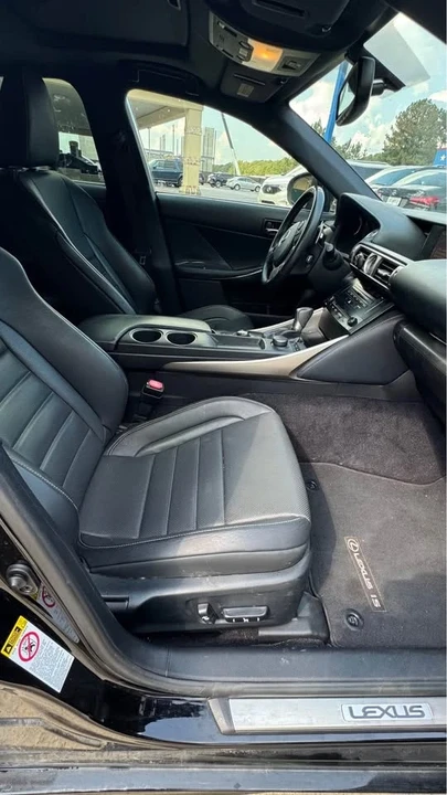 2014 Lexus IS 3rd Gen - Image 3 of 11