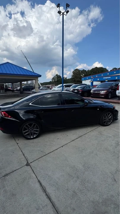 2014 Lexus IS 3rd Gen - Image 8 of 11