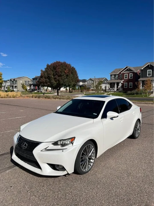 2014 Lexus IS 3rd Gen - Image 3 of 15