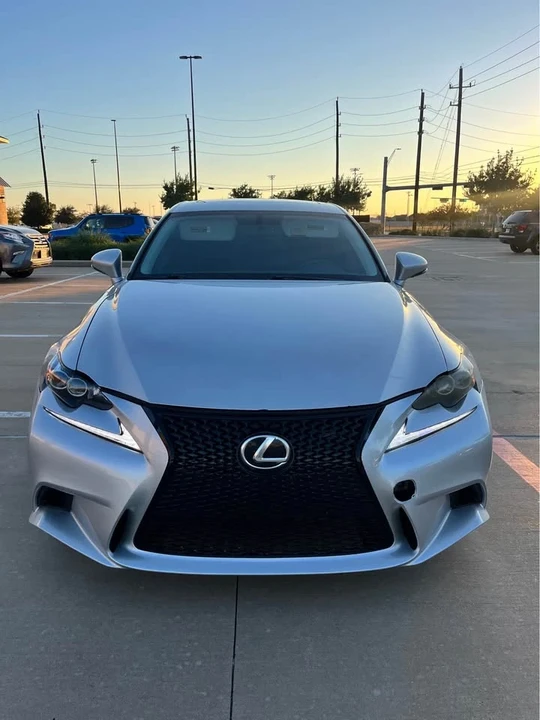 2014 Lexus IS 3rd Gen - Image 2 of 9