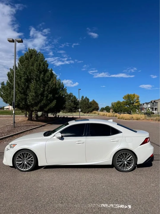 2014 Lexus IS 3rd Gen - Image 6 of 15