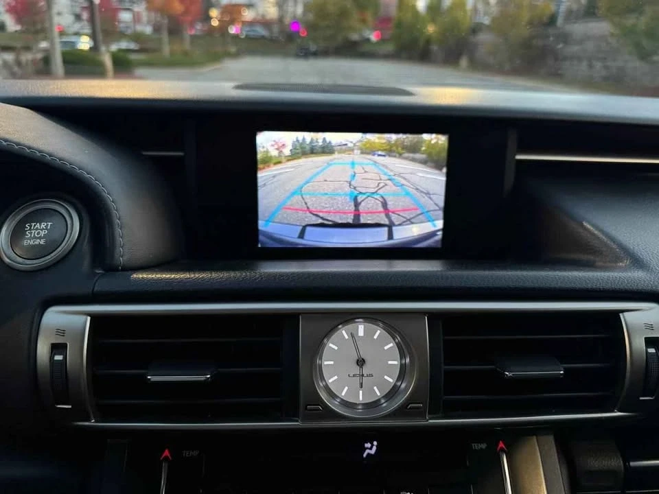 2014 Lexus IS 3rd Gen - Image 15 of 20