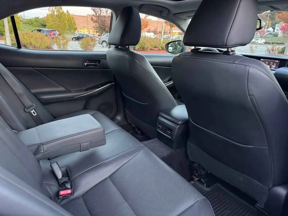 2014 Lexus IS 3rd Gen - Image 12 of 20