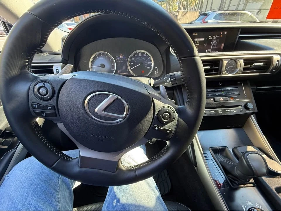 2014 Lexus IS 3rd Gen - Image 16 of 19