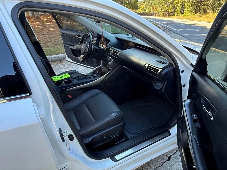 2014 Lexus IS 3rd Gen - Image 10 of 19
