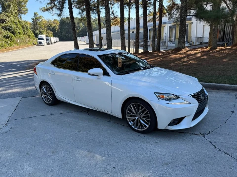 2014 Lexus IS 3rd Gen - Image 4 of 19