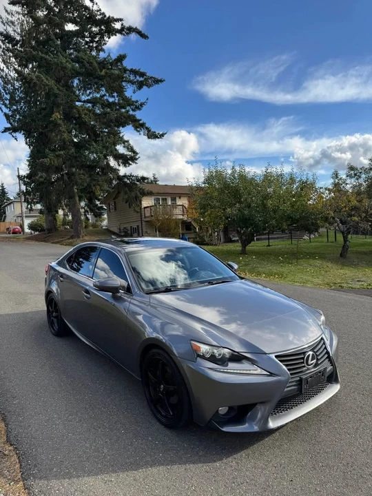 2014 Lexus IS 2nd Gen - Image 8 of 13