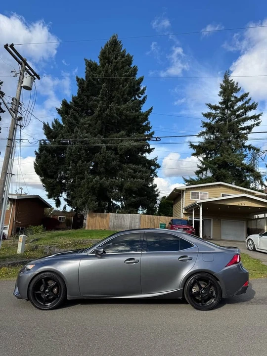 2014 Lexus IS 2nd Gen - Image 2 of 13