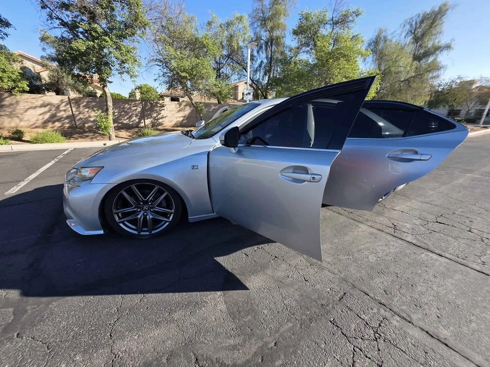 2014 Lexus IS 3rd Gen - Image 17 of 18