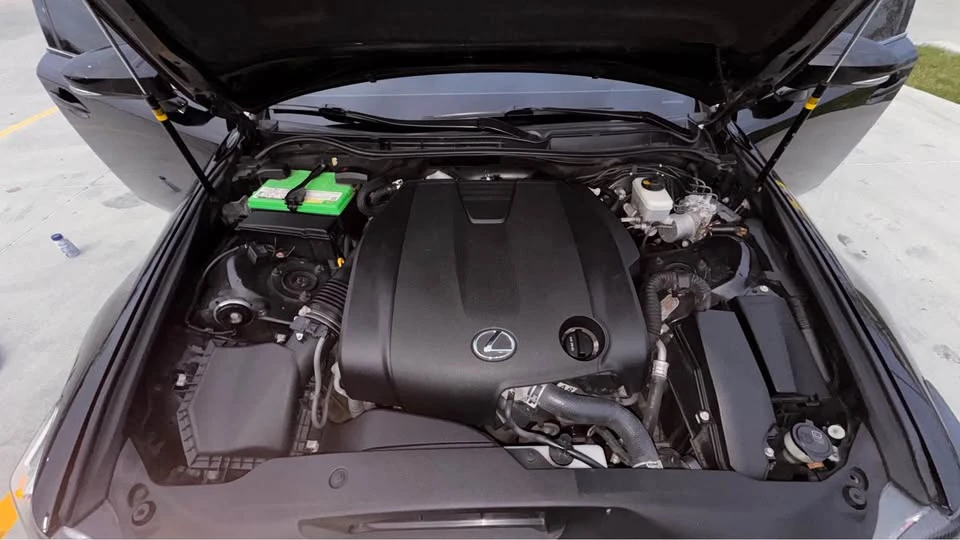 2014 Lexus IS 3rd Gen - Image 13 of 20