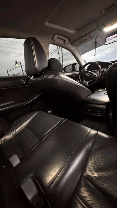 2014 Lexus IS 3rd Gen - Image 12 of 20