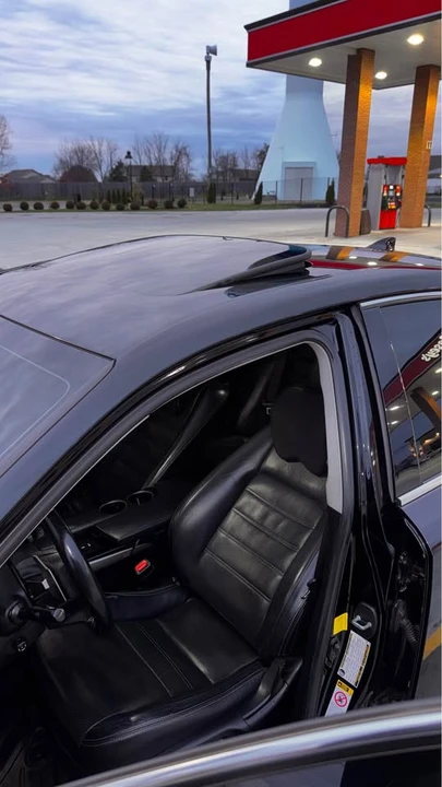2014 Lexus IS 3rd Gen - Image 15 of 20