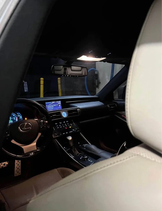 2014 Lexus IS 3rd Gen - Image 7 of 14