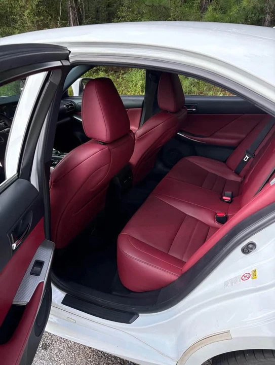 2014 Lexus IS 3rd Gen - Image 6 of 9