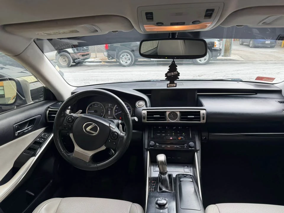 2014 Lexus IS 2nd Gen - Image 7 of 11