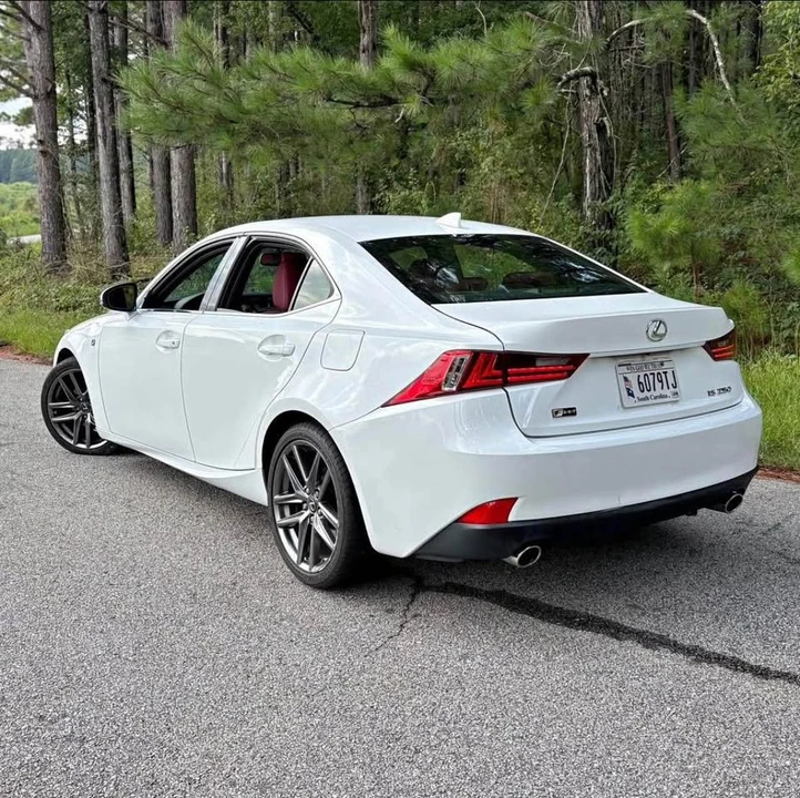 2014 Lexus IS 3rd Gen - Image 4 of 9