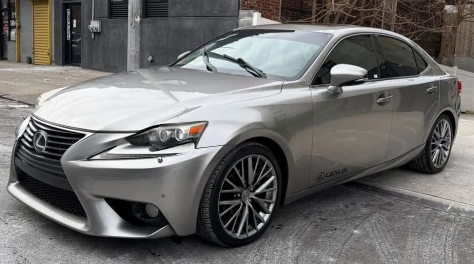 2014 Lexus IS 2nd Gen - Image 3 of 11