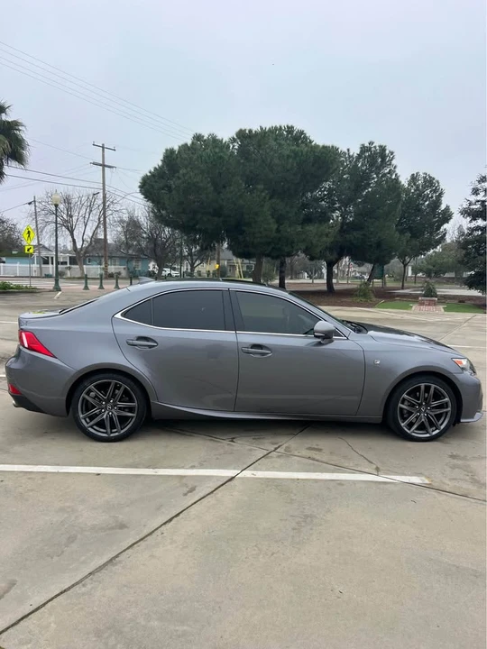 2014 Lexus IS 3rd Gen - Image 5 of 10