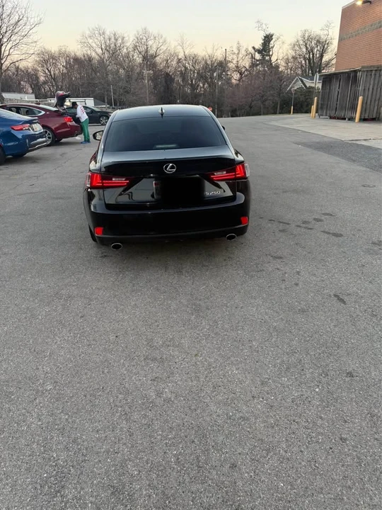 2014 Lexus IS 3rd Gen - Image 9 of 14