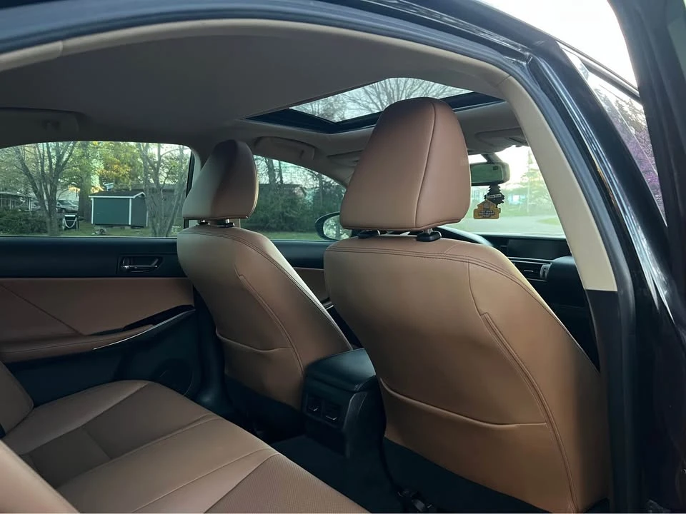2014 Lexus IS 3rd Gen - Image 11 of 19