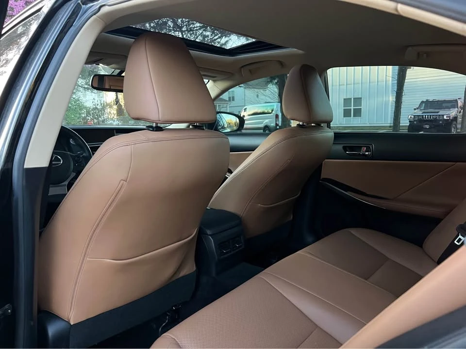 2014 Lexus IS 3rd Gen - Image 13 of 19