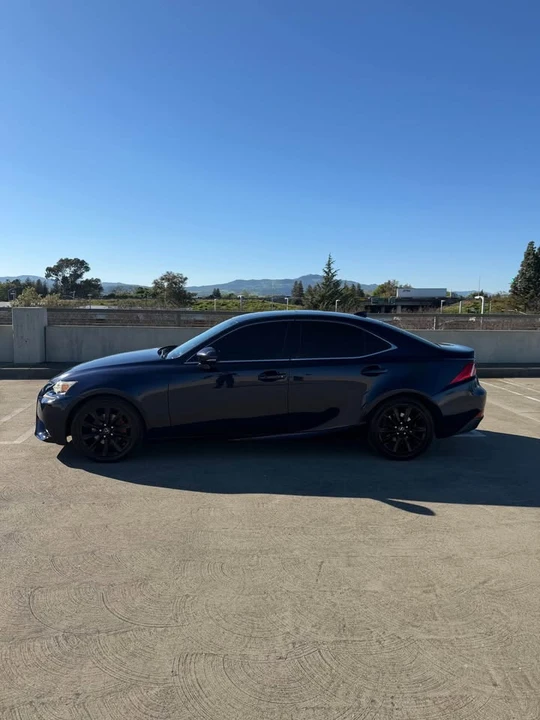 2014 Lexus IS 3rd Gen - Image 3 of 15