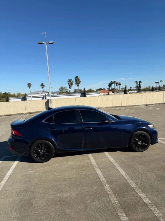 2014 Lexus IS 3rd Gen - Image 6 of 15