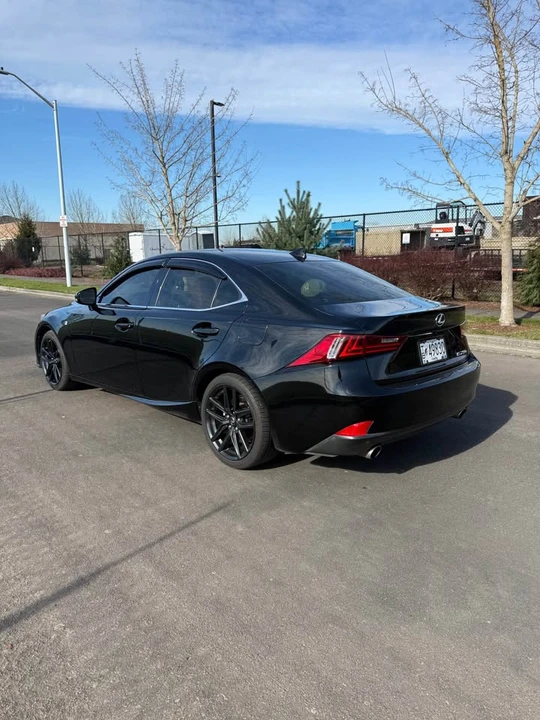 2014 Lexus IS 3rd Gen - Image 7 of 15
