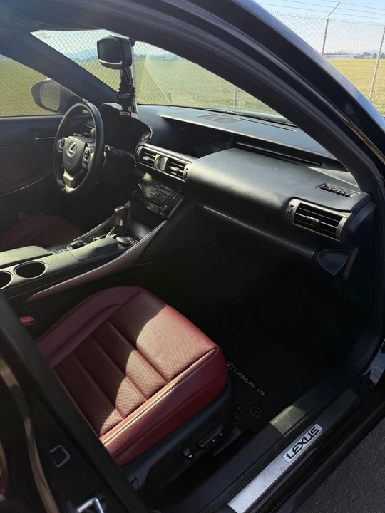 2014 Lexus IS 3rd Gen - Image 13 of 15