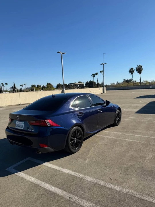 2014 Lexus IS 3rd Gen - Image 5 of 15