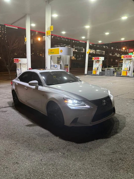 2014 Lexus IS 3rd Gen - Image 8 of 9