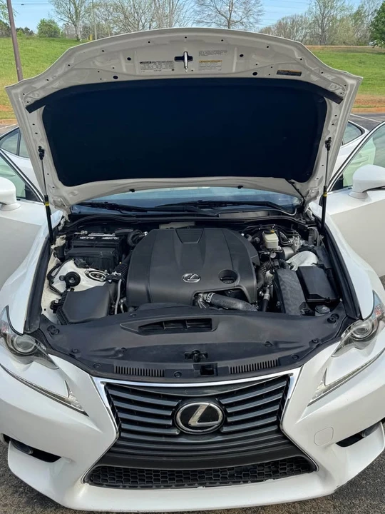 2014 Lexus IS 3rd Gen - Image 16 of 19