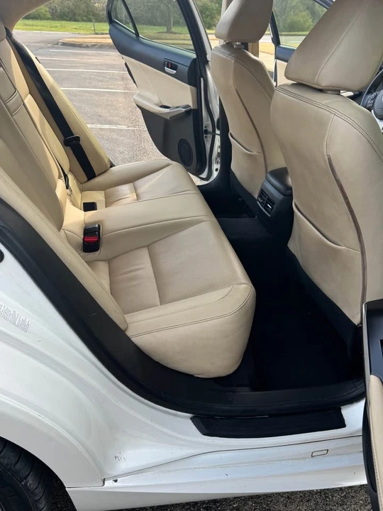 2014 Lexus IS 3rd Gen - Image 13 of 19