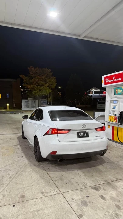 2014 Lexus IS 3rd Gen - Image 7 of 9