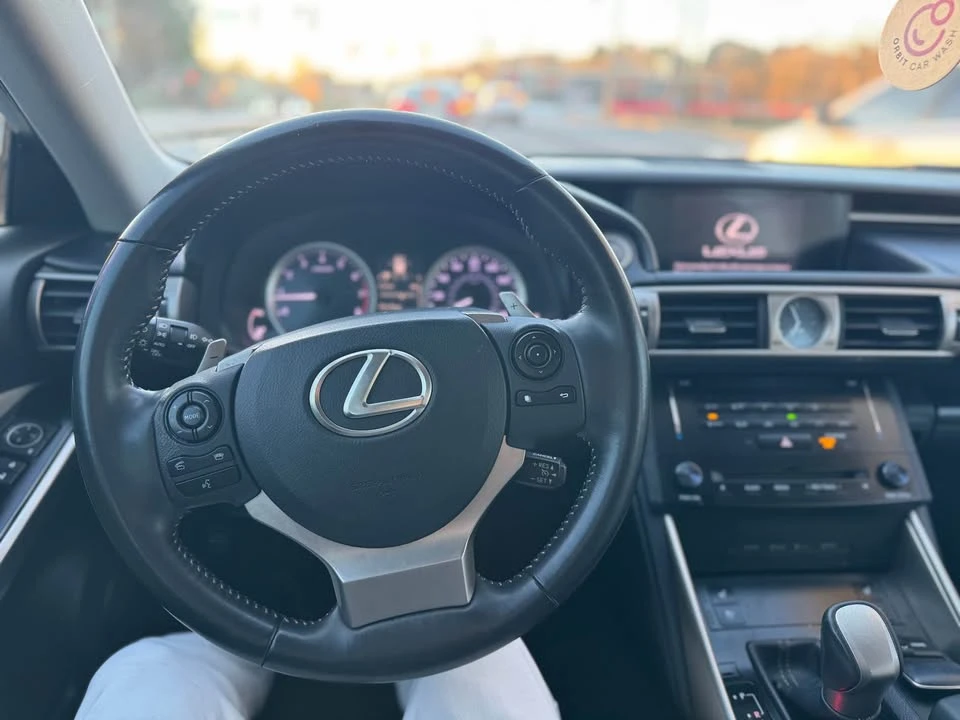 2014 Lexus IS 3rd Gen - Image 11 of 15