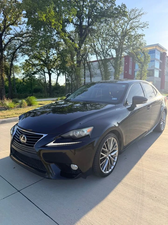 2014 Lexus IS 3rd Gen - Image 5 of 20
