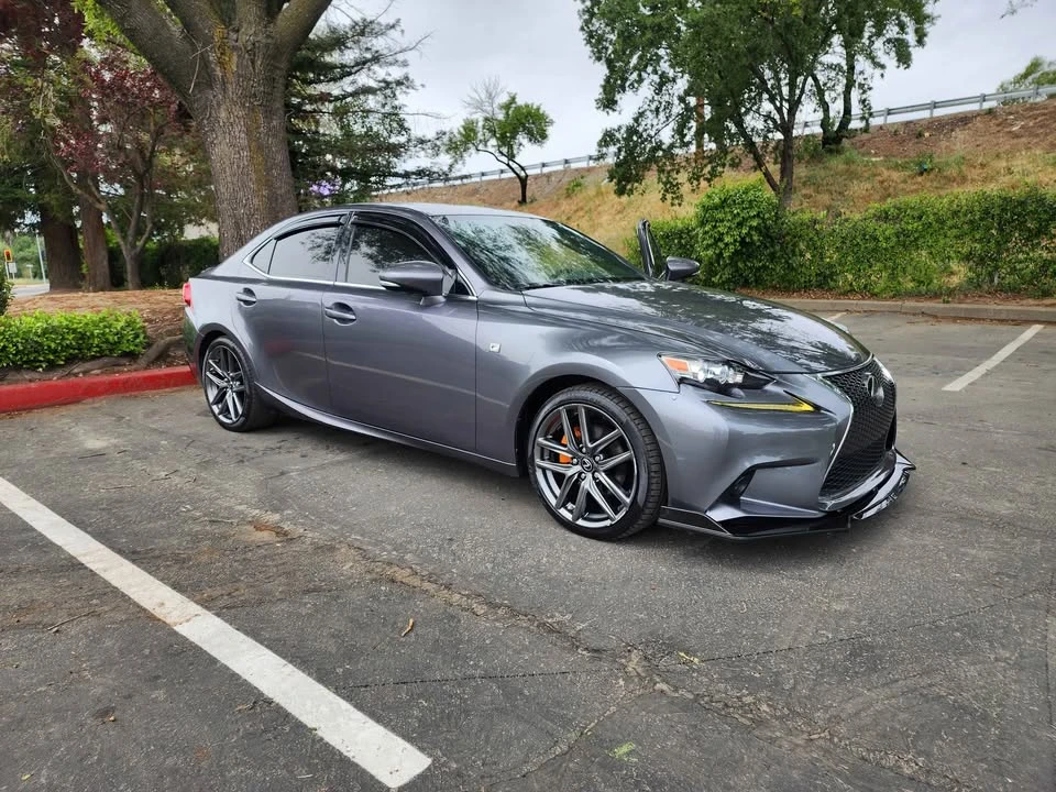 2014 Lexus IS 3rd Gen - Image 13 of 17