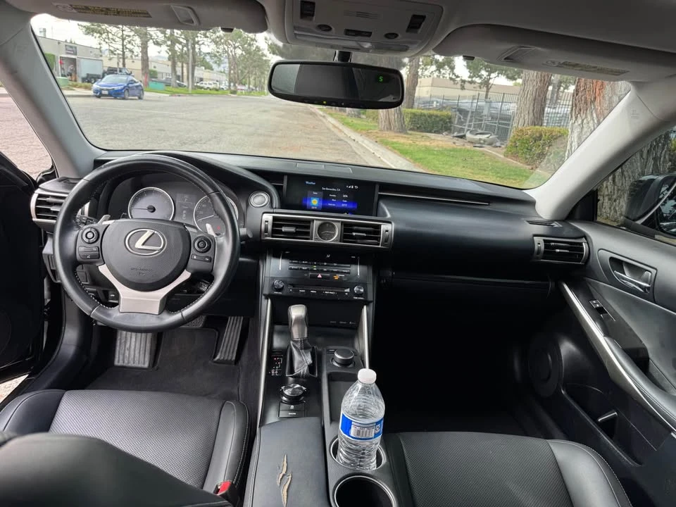 2014 Lexus IS 3rd Gen - Image 9 of 13
