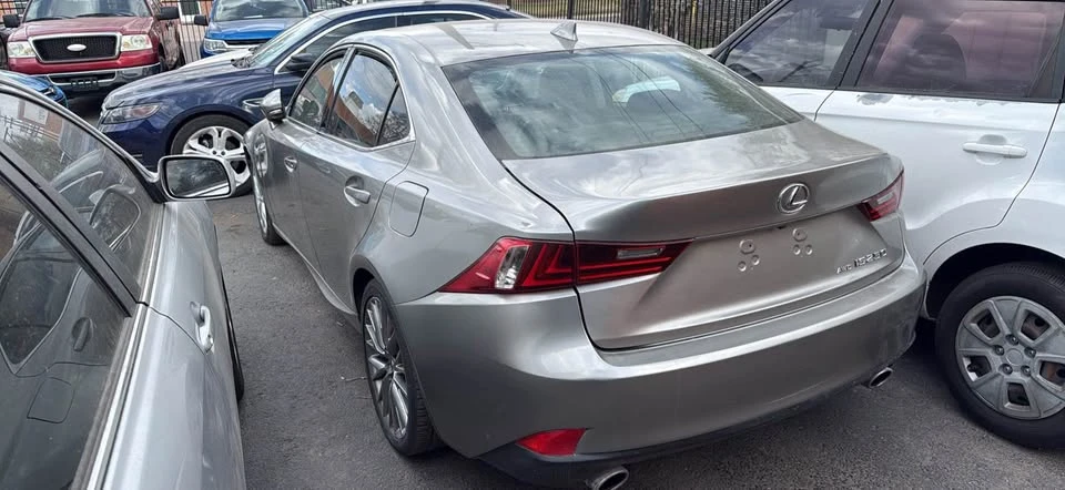 2014 Lexus IS 3rd Gen - Image 4 of 9