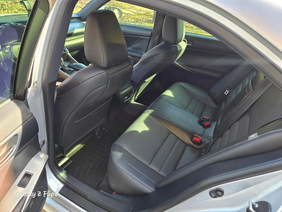 2014 Lexus IS 3rd Gen - Image 8 of 9